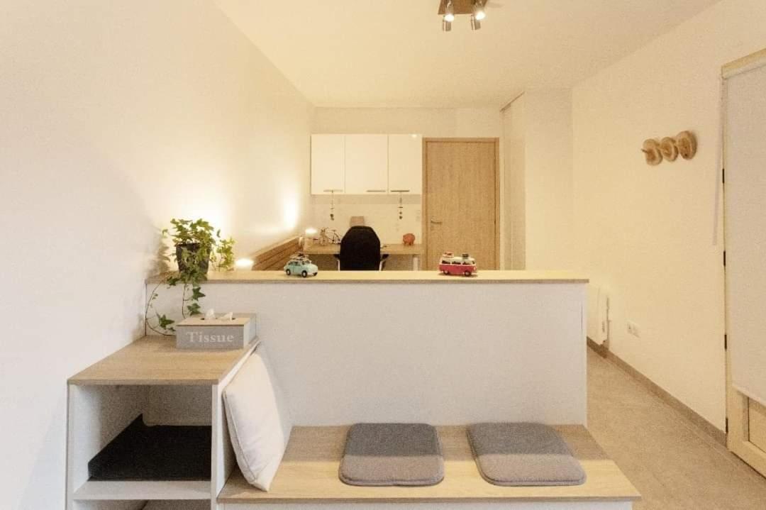Logement équipé Saint-Paul-de-Varax Habitación foto